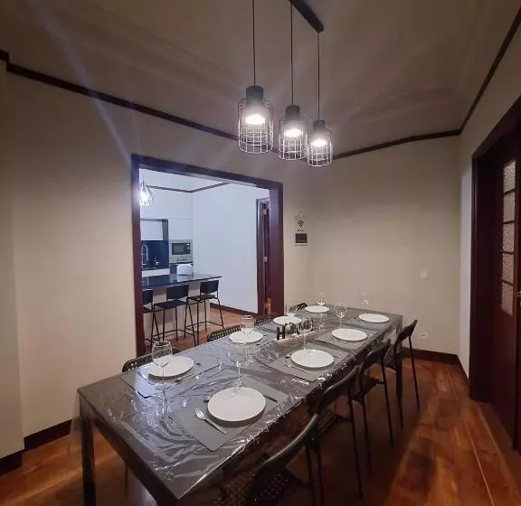 هاستل Easy Host Porto