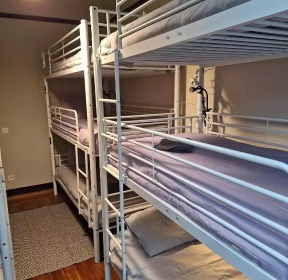 هاستل Easy Host Porto