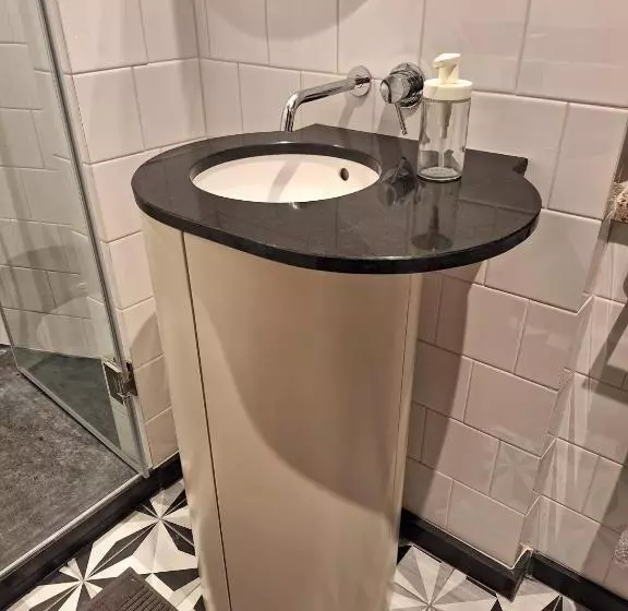 هاستل Easy Host Porto