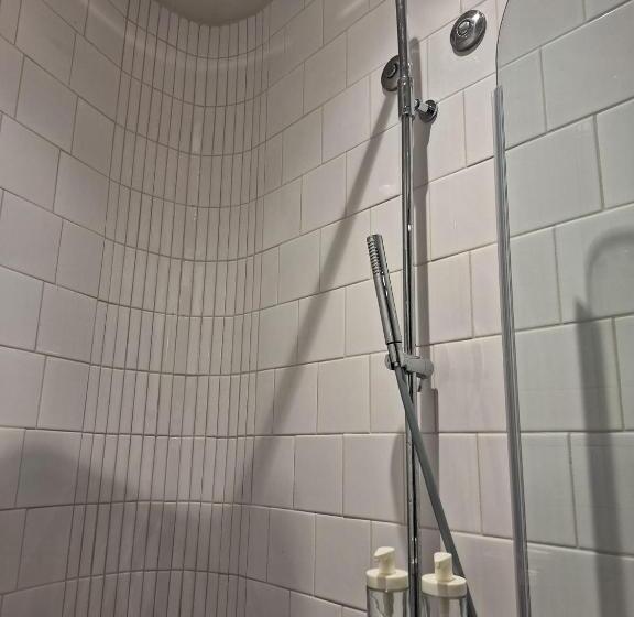 هاستل Easy Host Porto