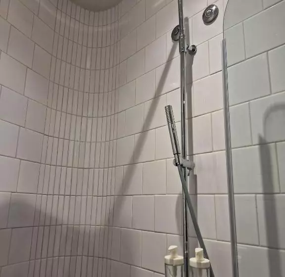 هاستل Easy Host Porto