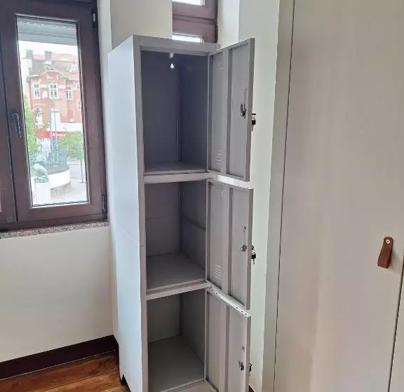 هاستل Easy Host Porto