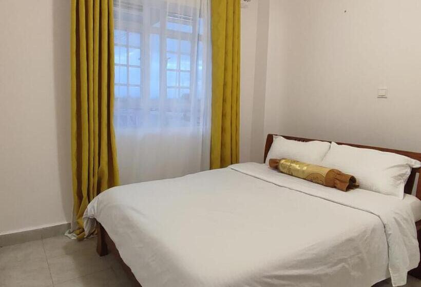 تختخواب و صبحانه Cozy Well Furnished Bnb In Ruiru