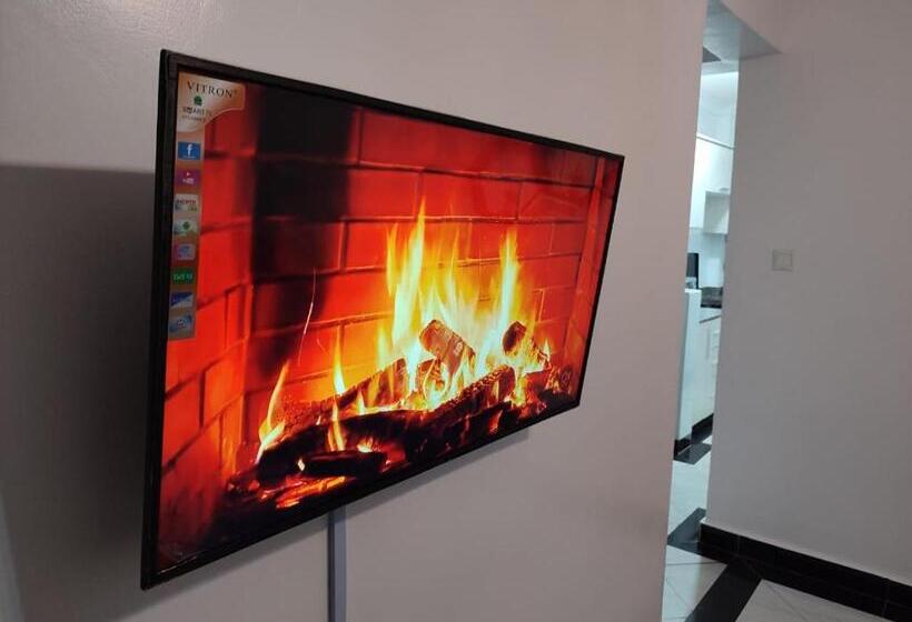 تختخواب و صبحانه Cozy Well Furnished Bnb In Ruiru