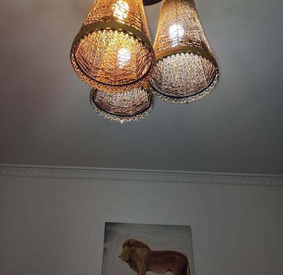 تختخواب و صبحانه Cozy Well Furnished Bnb In Ruiru