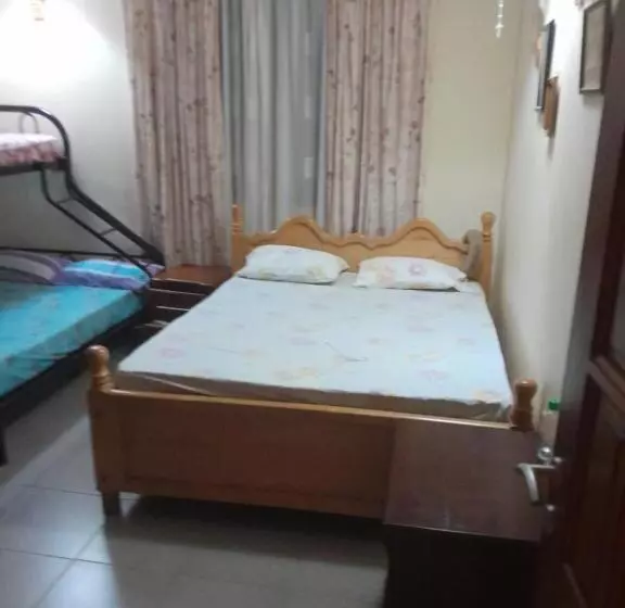 تختخواب و صبحانه Ex  Nasaco Apartments