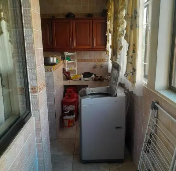 تختخواب و صبحانه Ex  Nasaco Apartments