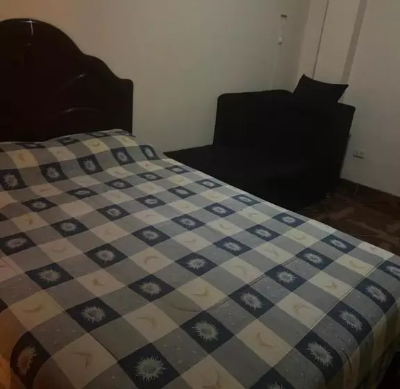 هتل Arc & Suites