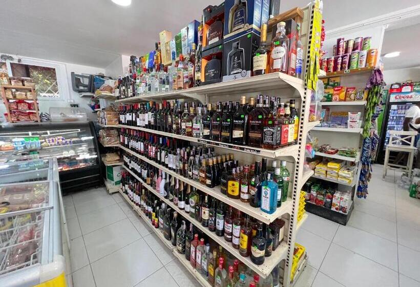 هتل Atlantic Suites Great Location Beach, Restaurants And Bars