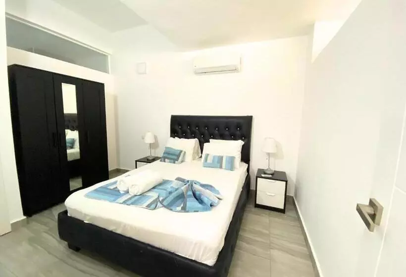 هتل Atlantic Suites   Great Location   Beach, Restaurants And Bars