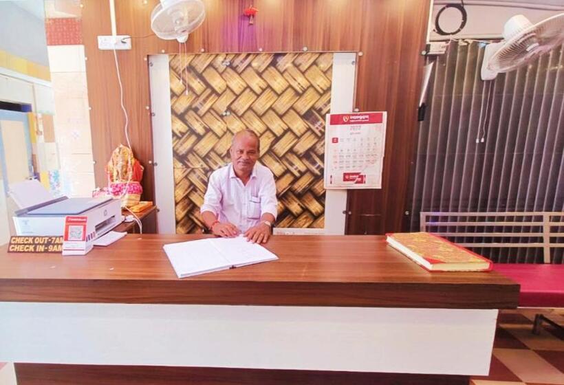 בית מלון כפרי Chandra Bindu Near Sea Beach