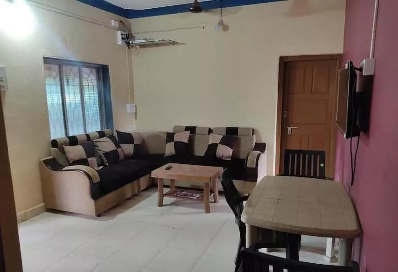 Hotelli Gurukrupa Restaurant And Lodging