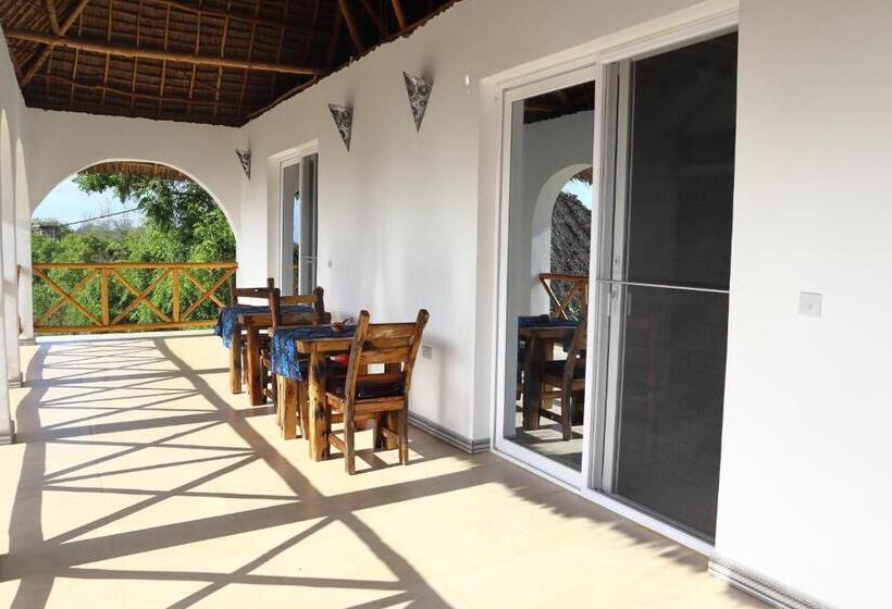 בית מלון כפרי Holiday Time Bungalows Zanzibar