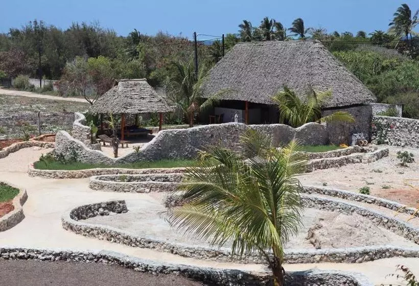 ホテル Holiday Time Bungalows Zanzibar