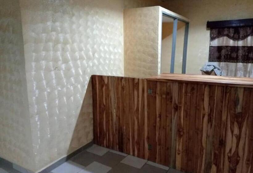 هتل Hôtel Le Plaisir