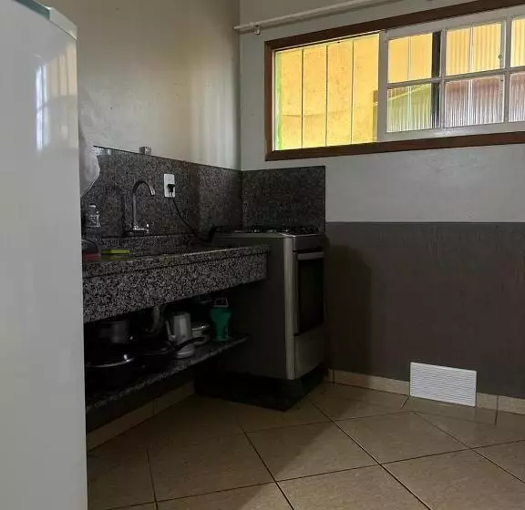 Hotelli Pousada Santa Terezinha