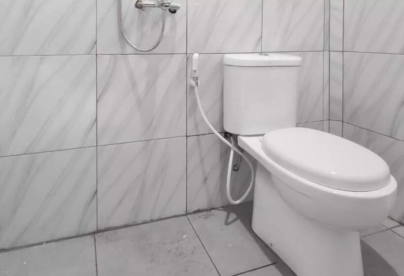 Hotelli Reddoorz @ Jalan Ujung Aji Berastagi