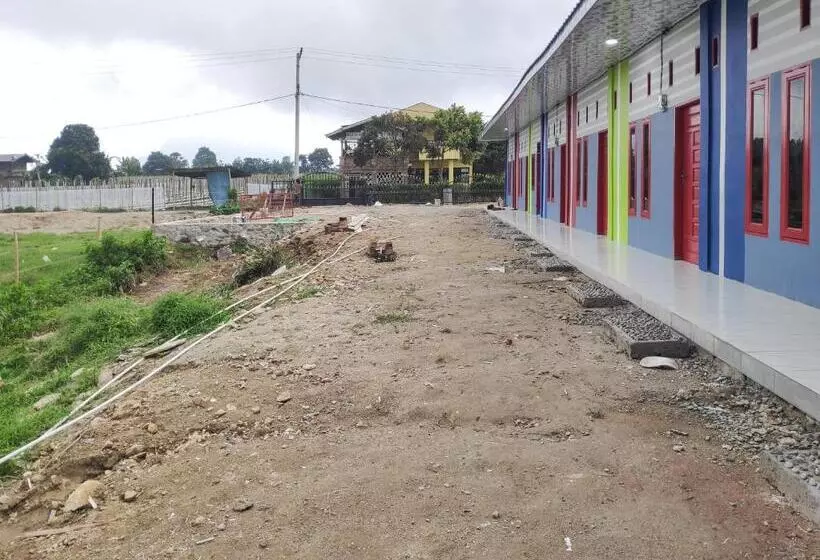 Hotelli Reddoorz @ Jalan Ujung Aji Berastagi