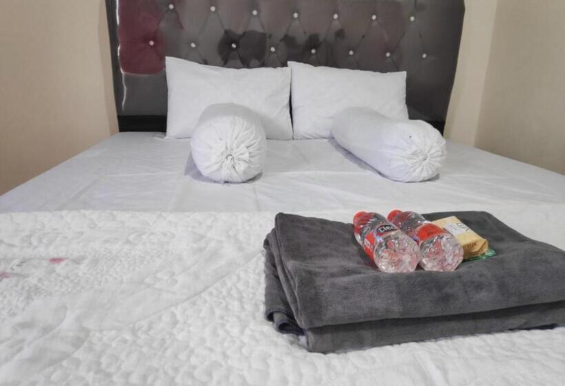 هتل Reddoorz @ Jalan Ujung Aji Berastagi