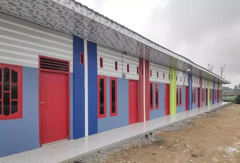 Hotelli Reddoorz @ Jalan Ujung Aji Berastagi