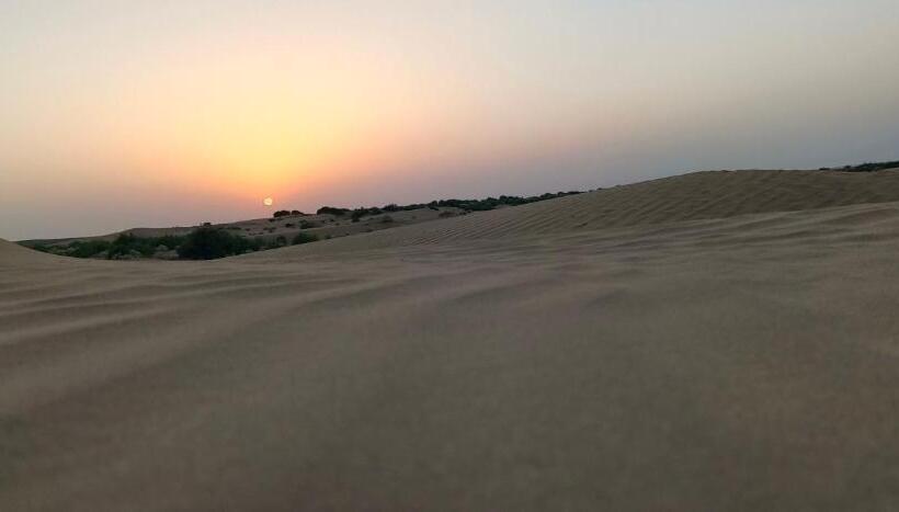 Hotell Desert Galaxy Camp