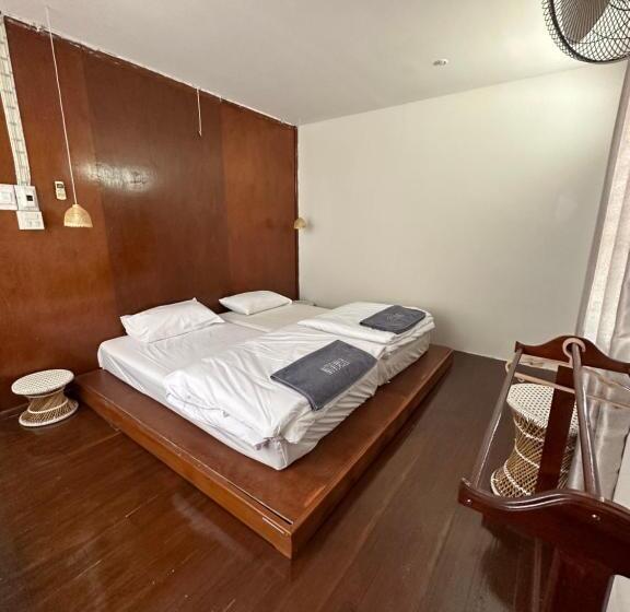 Hotel Thadan Guest House