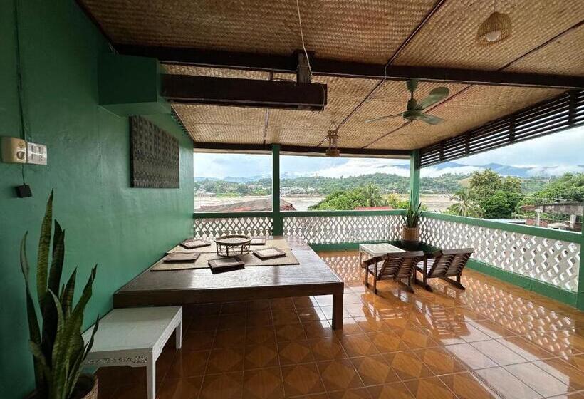 Hotel Thadan Guest House