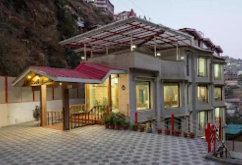 ホテル The Rock Castle Shimla