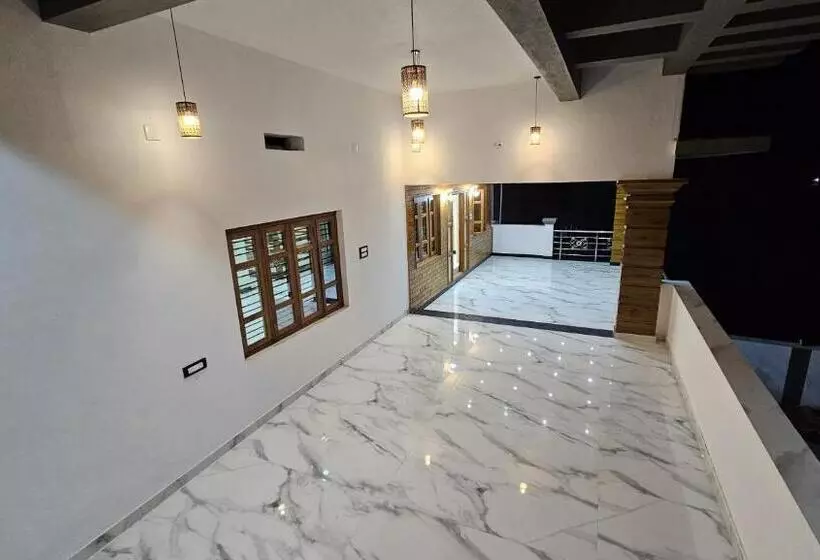 Hotelli Vrindavan Homestay Near Temple