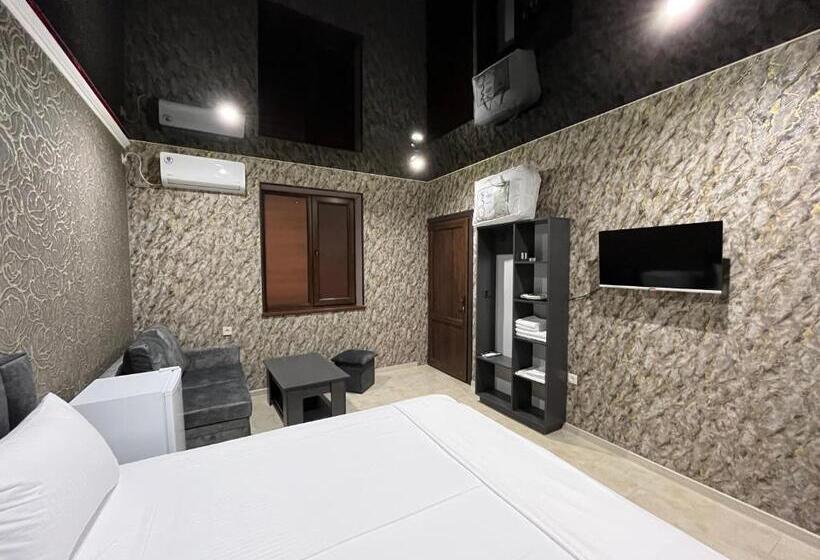 فندق على الطريق Magic