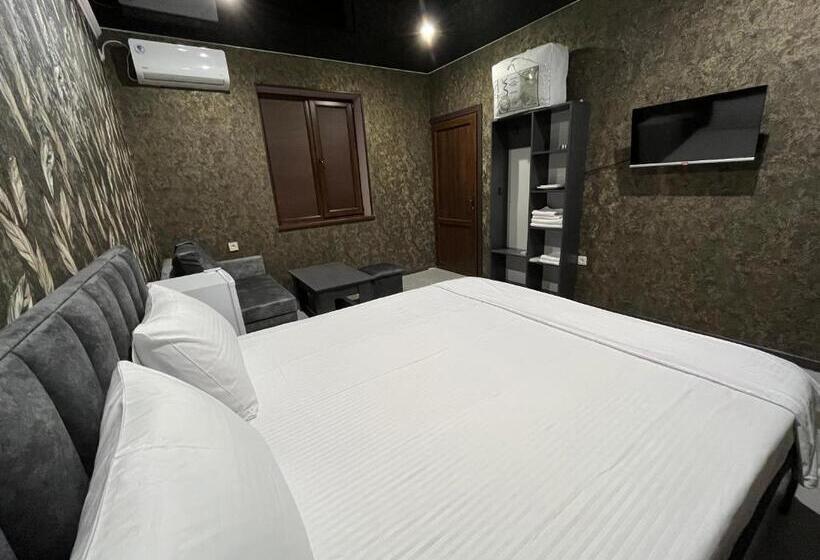 فندق على الطريق Magic