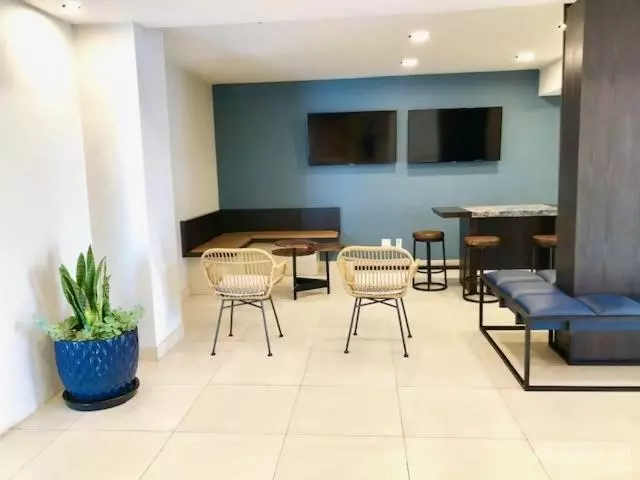Oceana Casa Del Mar