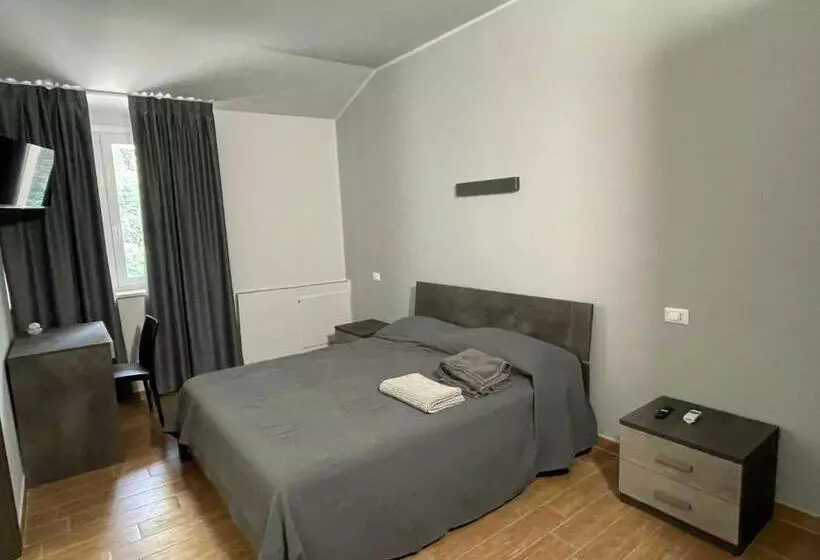 ペンション Desanti