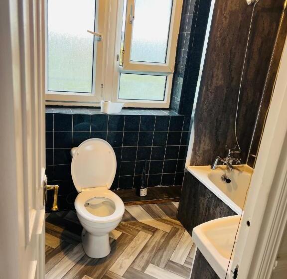 ペンション Elegant Downtown Escape