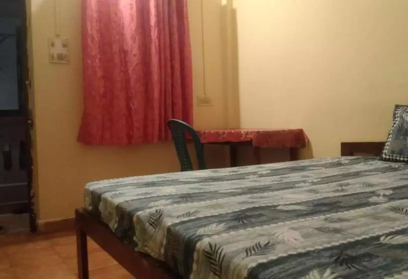 ペンション Arambol Beach Laxmi Guest House
