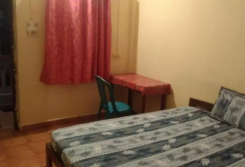 ペンション Arambol Beach Laxmi Guest House