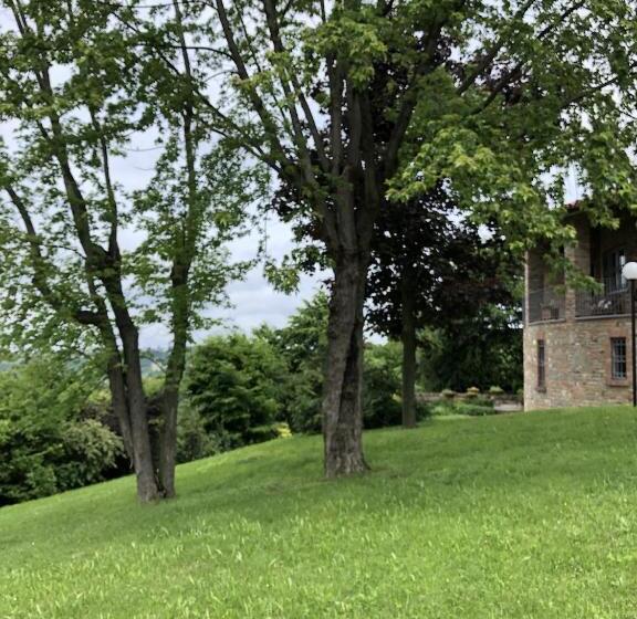 بنسيون Villa Moglietta Host In Langhe