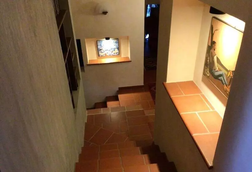 Majatalo Villa Moglietta Host In Langhe