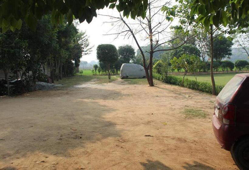 Курорт Wildhawk Adventure Near Delhi Ncr