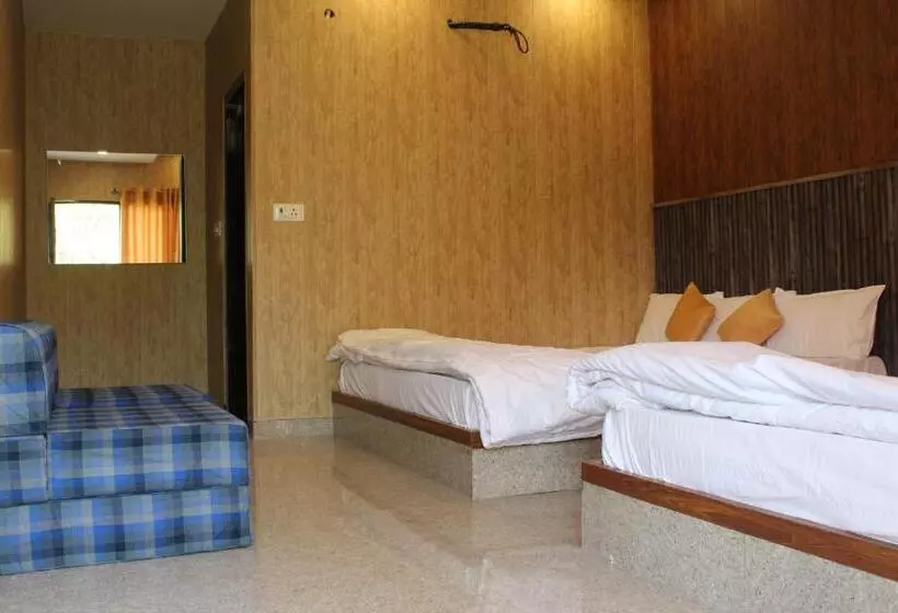 Lomakeskus Wildhawk Adventure Near Delhi Ncr