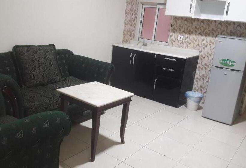 كوتاج المفروشة