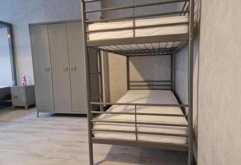 B&b T Kloaster Kamer De Fabriek