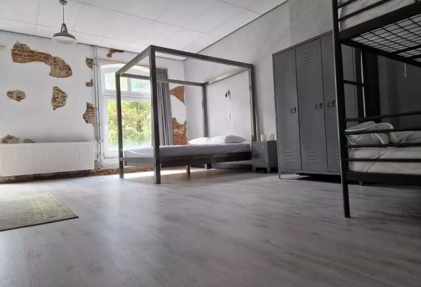 B&b  T Kloaster Kamer De Fabriek
