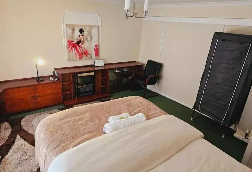 Aamiaismajoitus (B&B) Haven Home