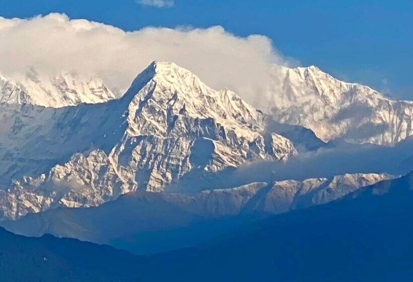 تختخواب و صبحانه Himalayan Home Pokhara Lamagaun 10 Minute From Lakeside By Car