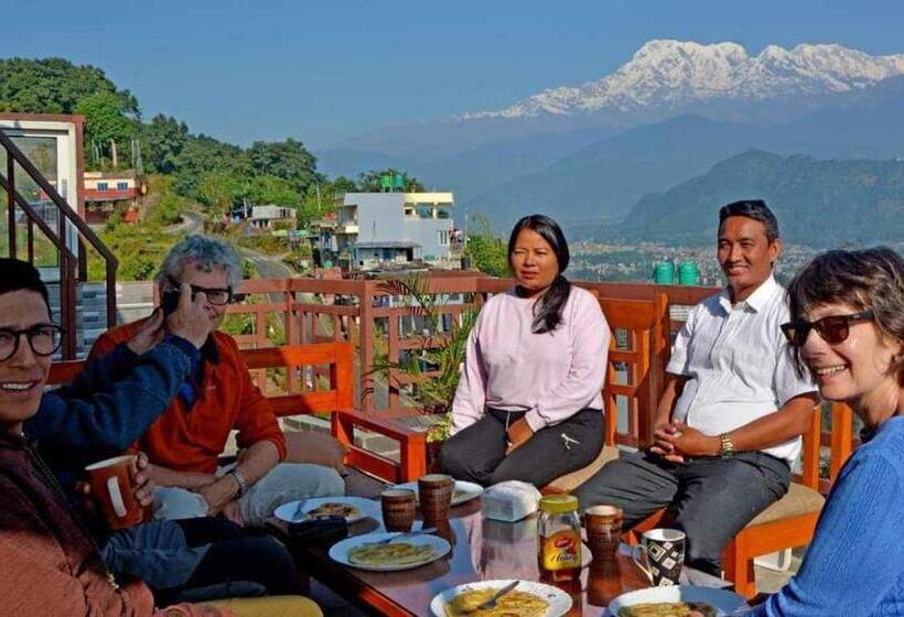 تختخواب و صبحانه Himalayan Home Pokhara Lamagaun 10 Minute From Lakeside By Car