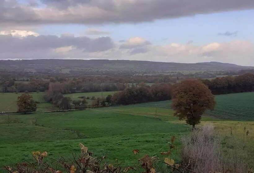 Aamiaismajoitus (B&B) La Trémouchère