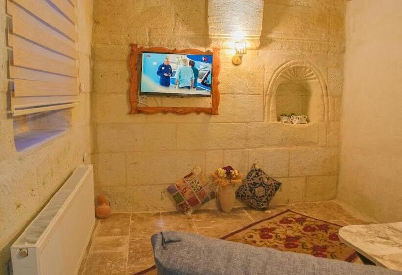 هتل Ada Family Suite