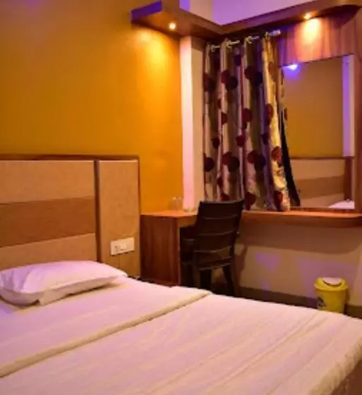 Hotelli Jyoti Palace