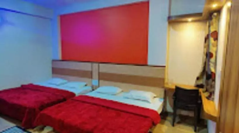 Hotelli Jyoti Palace